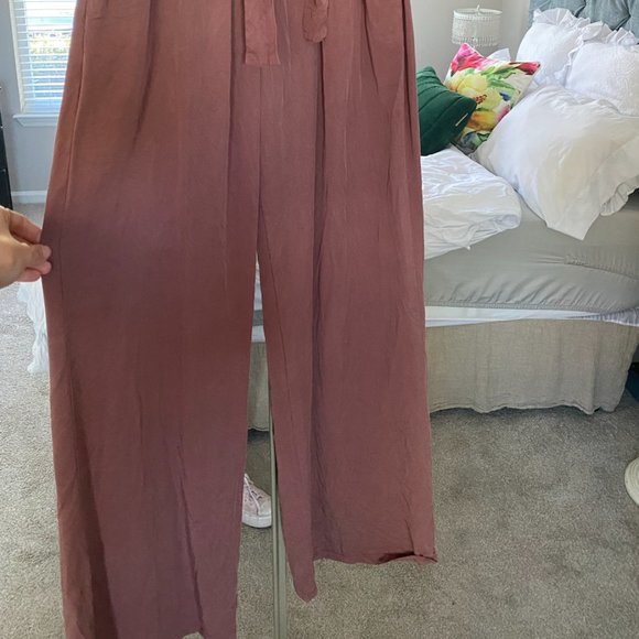 High-wasted pants - Picture 2 of 2